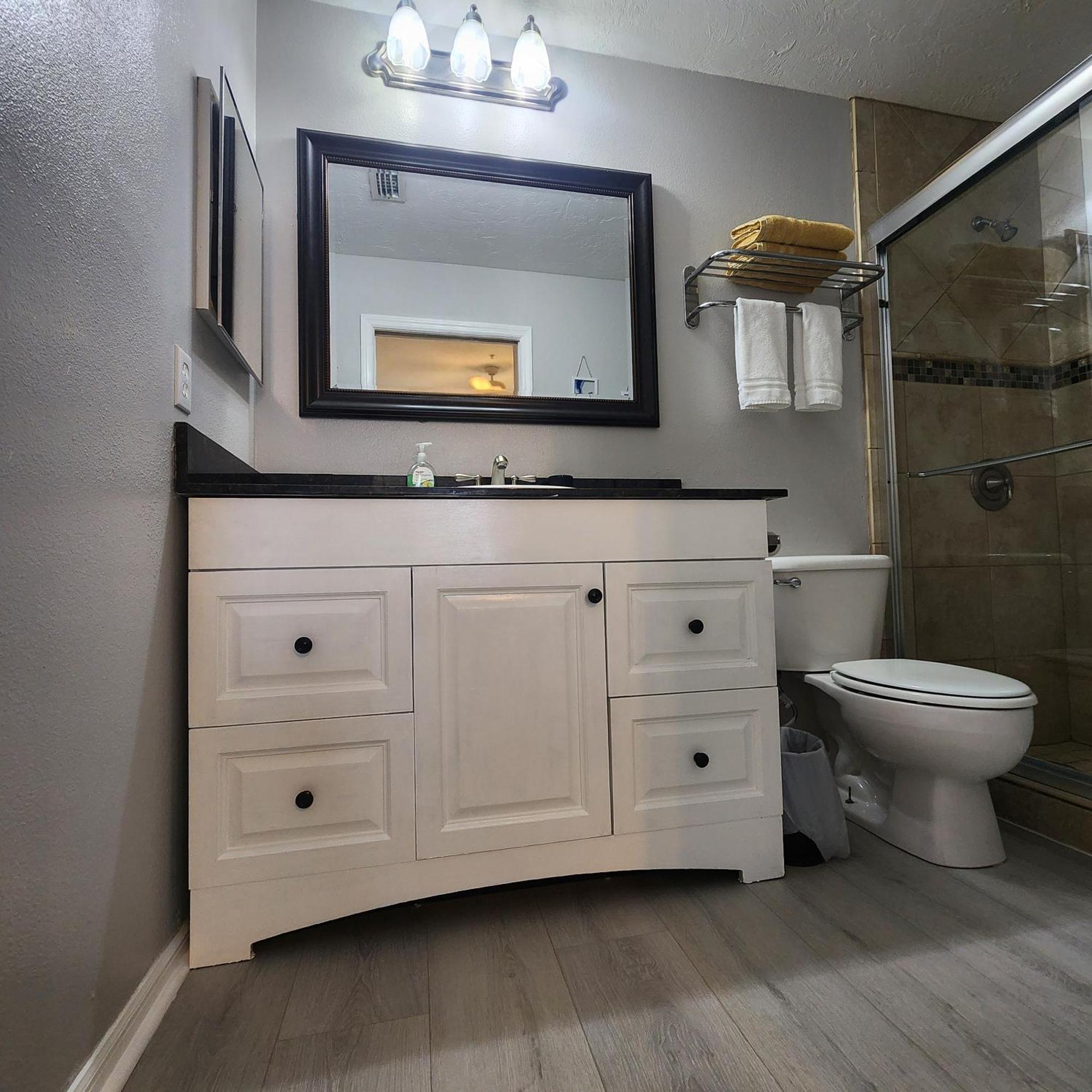 1 Bed 1 Bath At Img Near Beach Bradenton Bagian luar foto