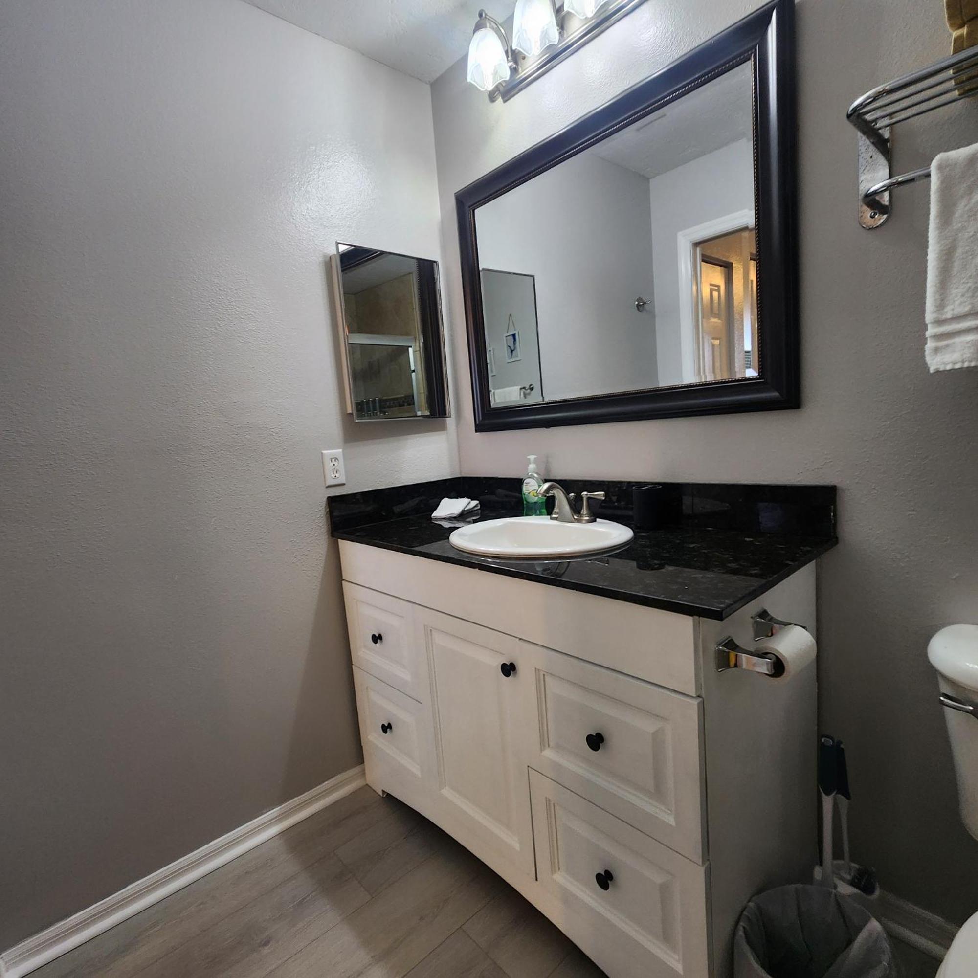 1 Bed 1 Bath At Img Near Beach Bradenton Bagian luar foto