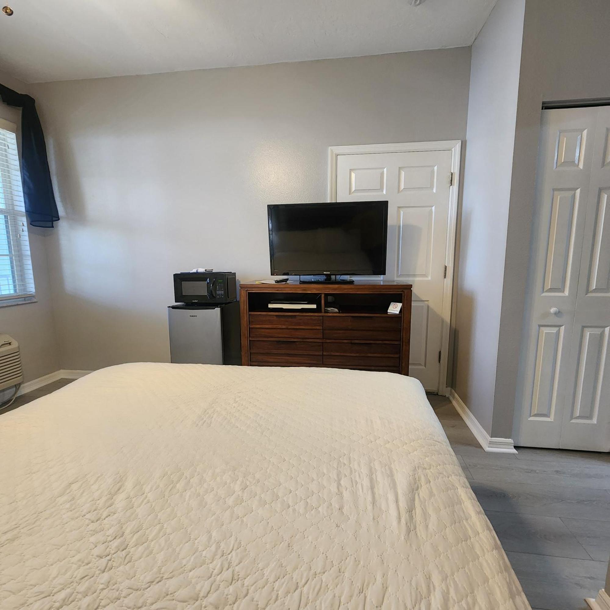 1 Bed 1 Bath At Img Near Beach Bradenton Bagian luar foto